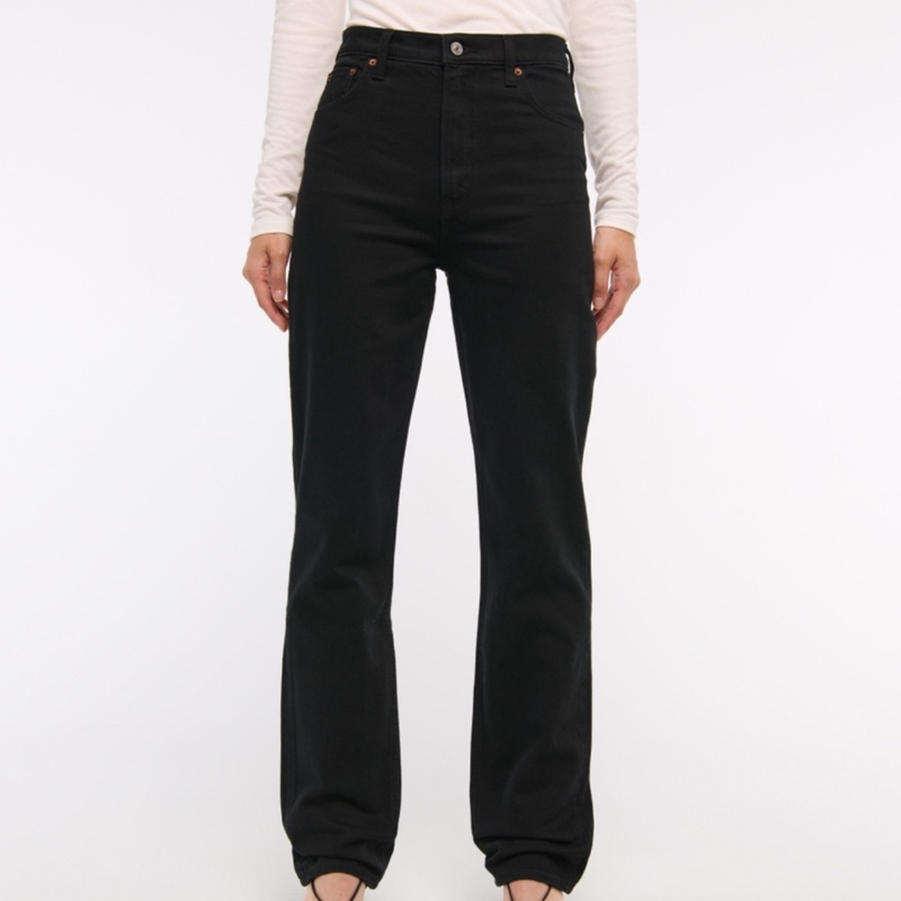 Abercrombie and Fitch Black 90s Straight Ultra High Rise